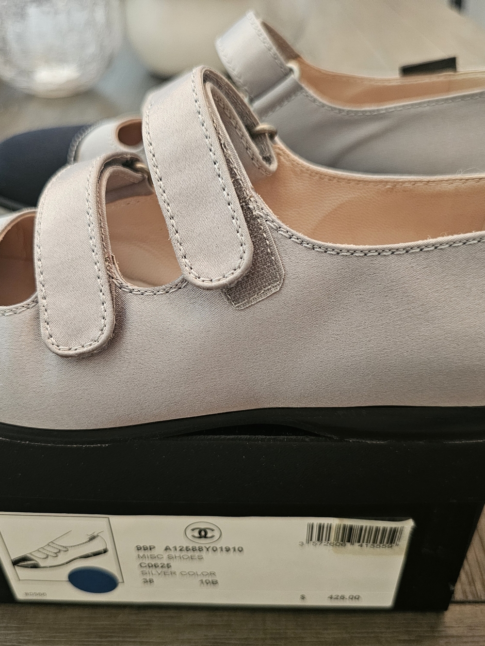 CHANEL Silver & Black Cap Toe Mary Jane Flats Size 38 / 7.5 With Box - Picture 3 of 7